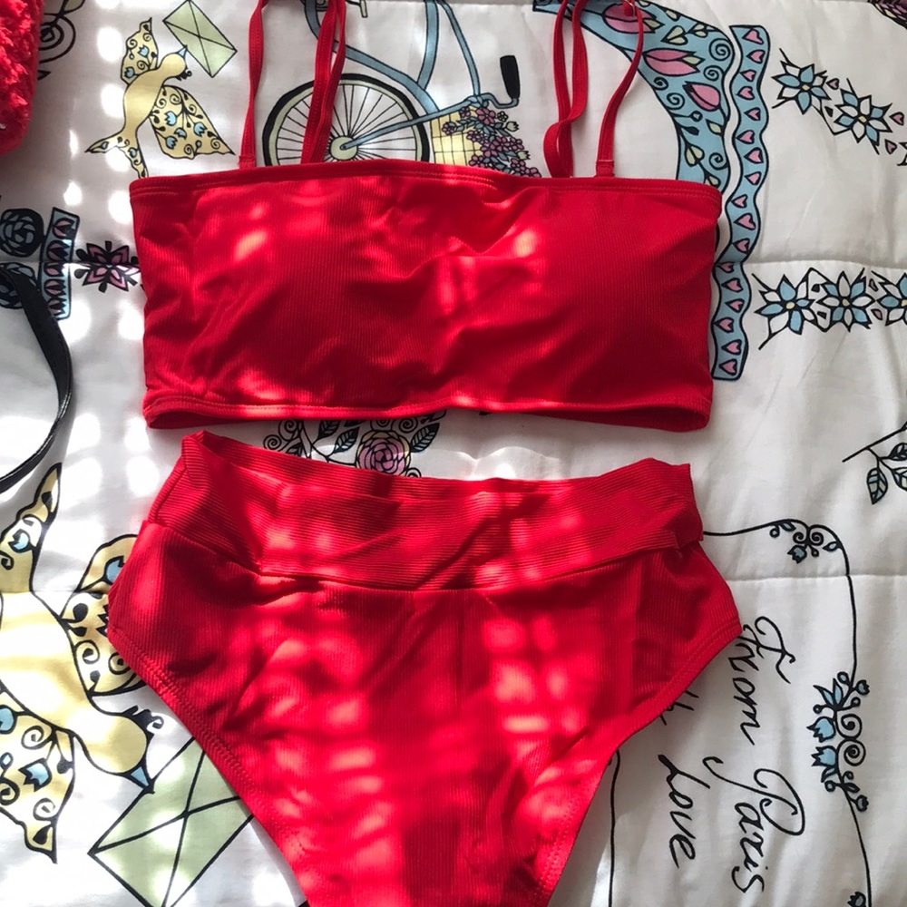 Red high waisted bikini (never worn)